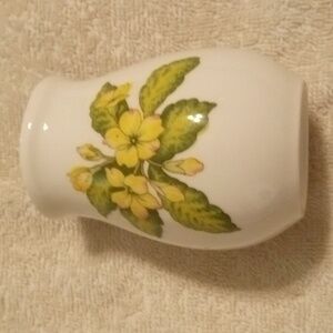 ✨ Noritake Salt Shaker